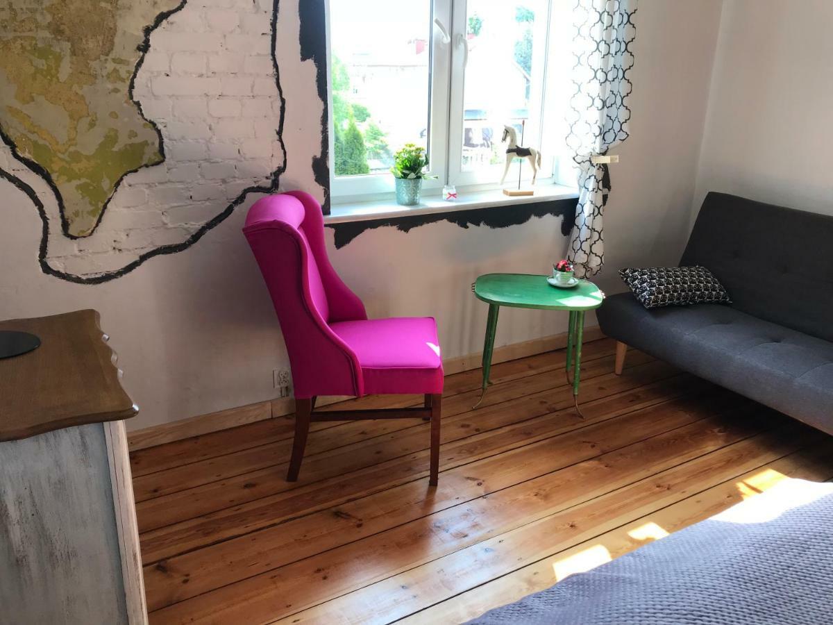 Apartament Do Zobaczenia Olsztyn Miejsce Nieidealne Dış mekan fotoğraf
